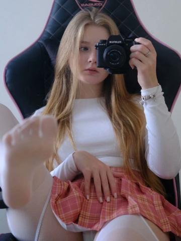 Нина Вип Молодая Брюнетка фото 2